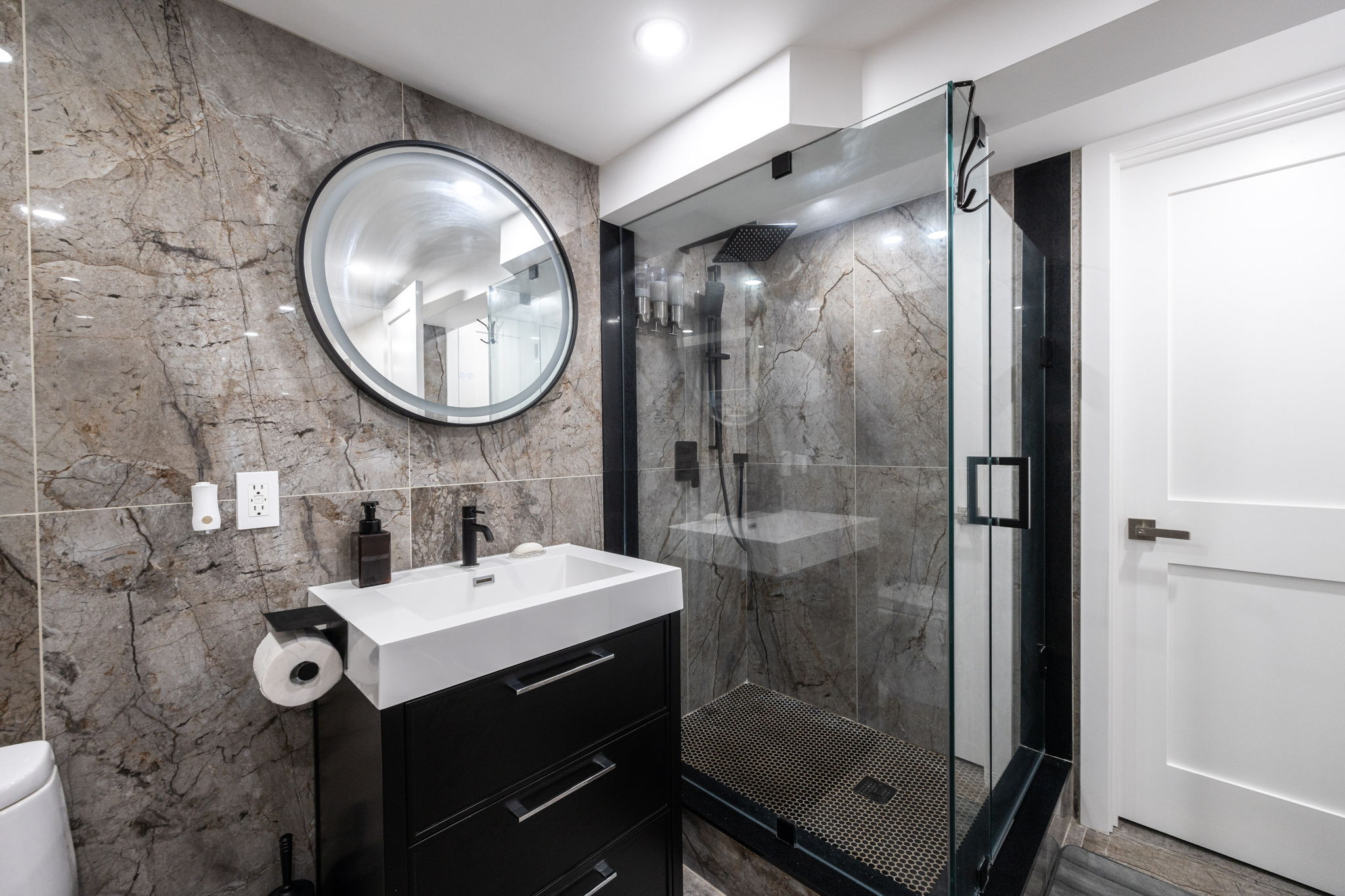 Toronto property showcase — delivered property photograph 21