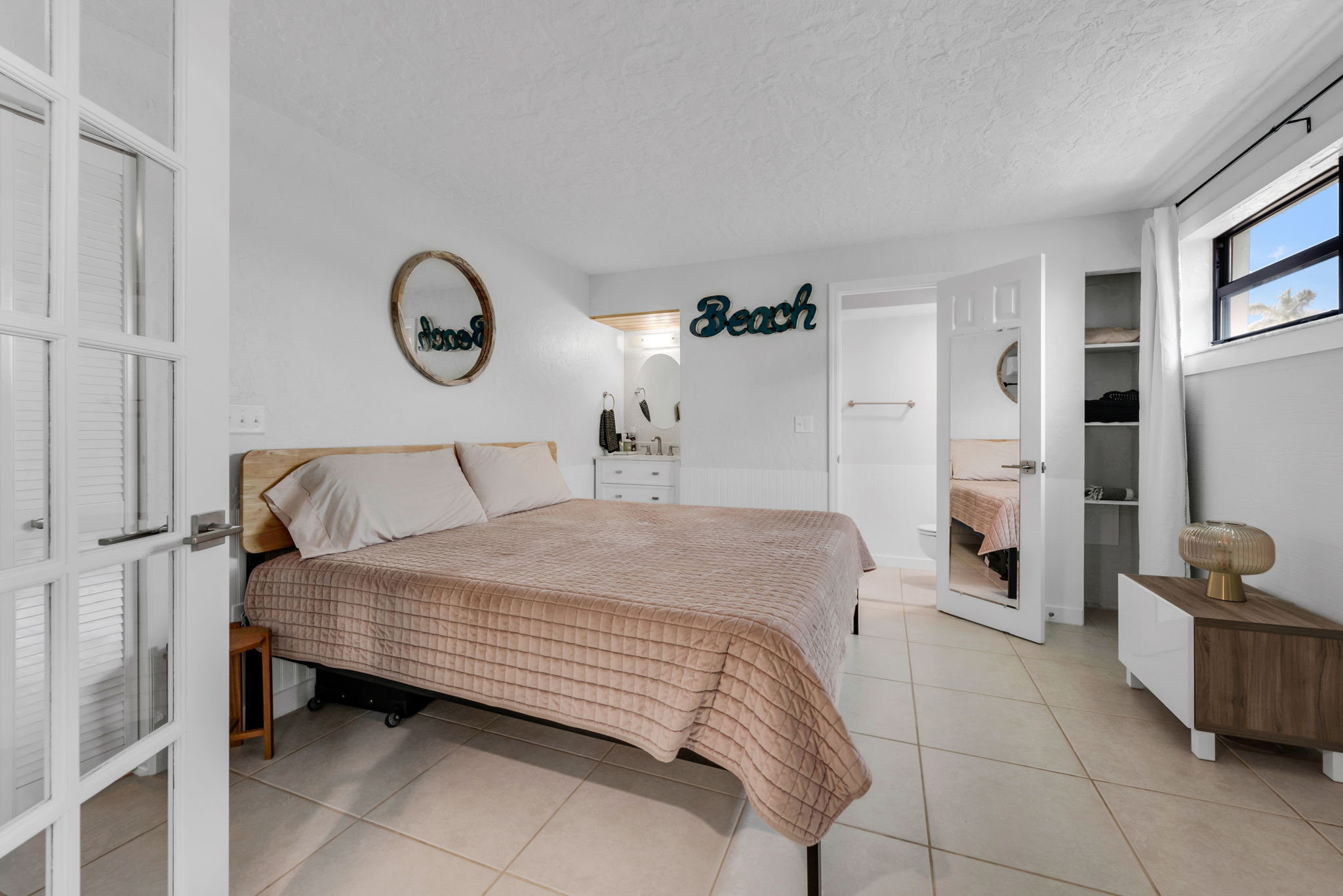 Basement - Bedroom