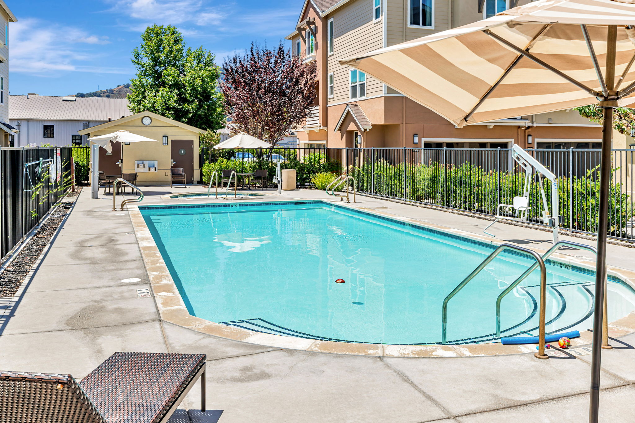 043_157 Triggs Ln