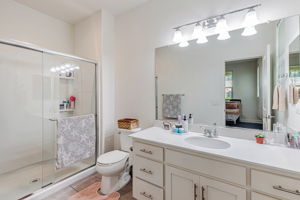 030_157 Triggs Ln