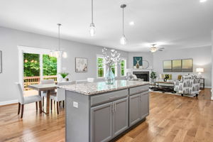 17-Kitchen