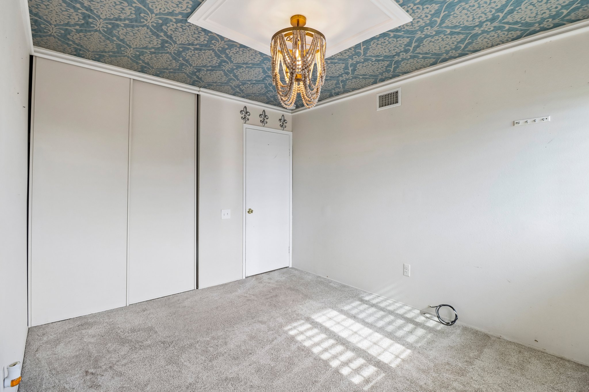 Max Ave-S1206-043.jpg