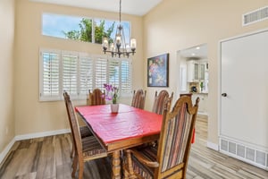 Max Ave-S1206-016.jpg