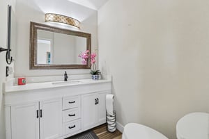 Max Ave-S1206-025.jpg