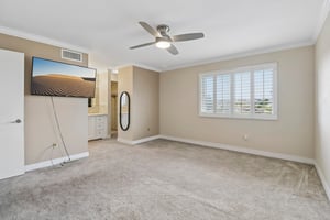 Max Ave-S1206-029.jpg