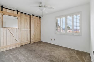 Max Ave-S1206-032.jpg