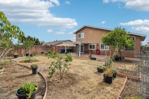 Max Ave-S1206-048.jpg