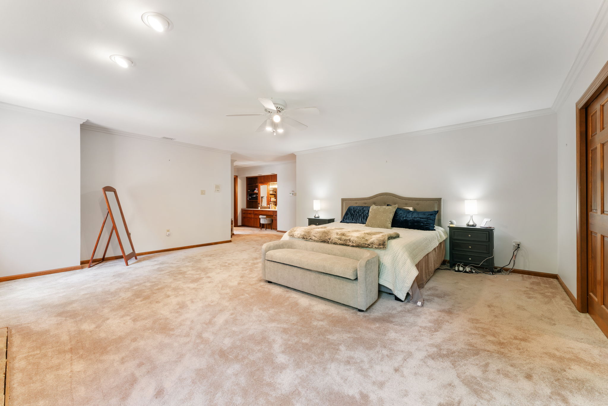 Primary Suite - Bedroom