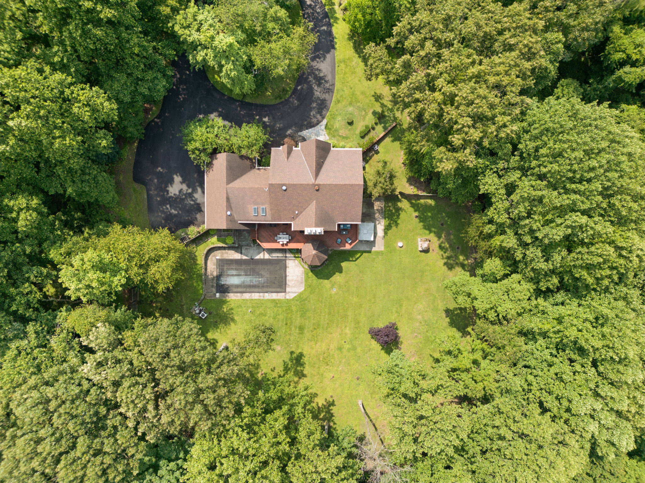 15713 Holly Grove Rd