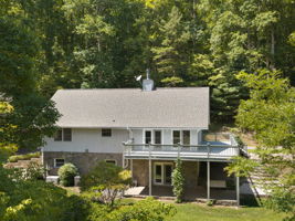  Photo 0