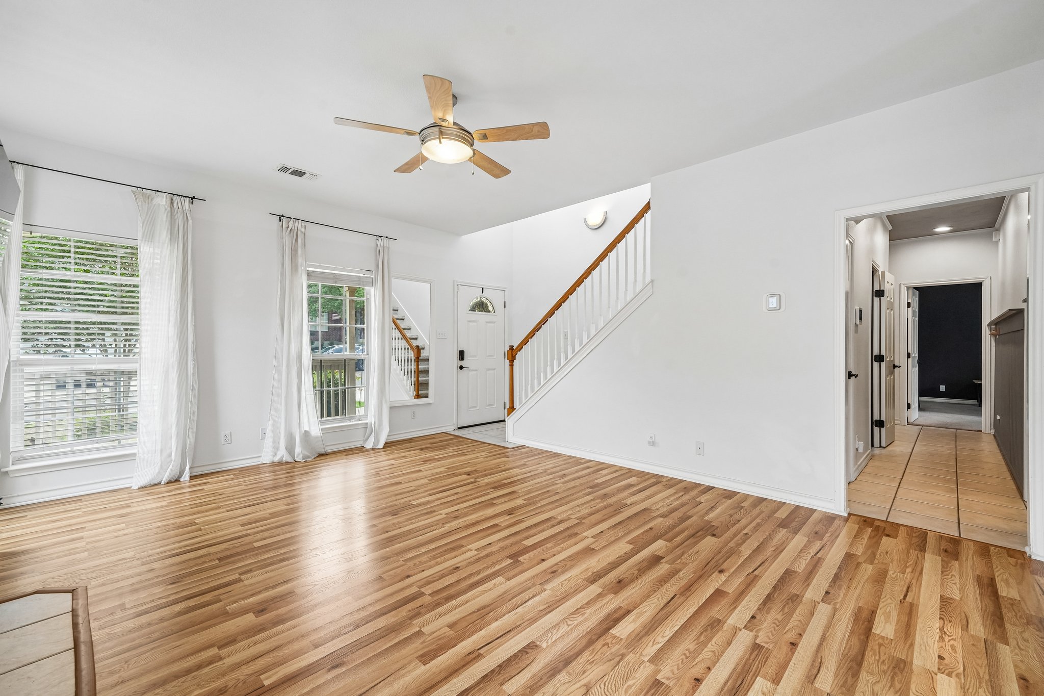 Knolldown-S2604-005.jpg