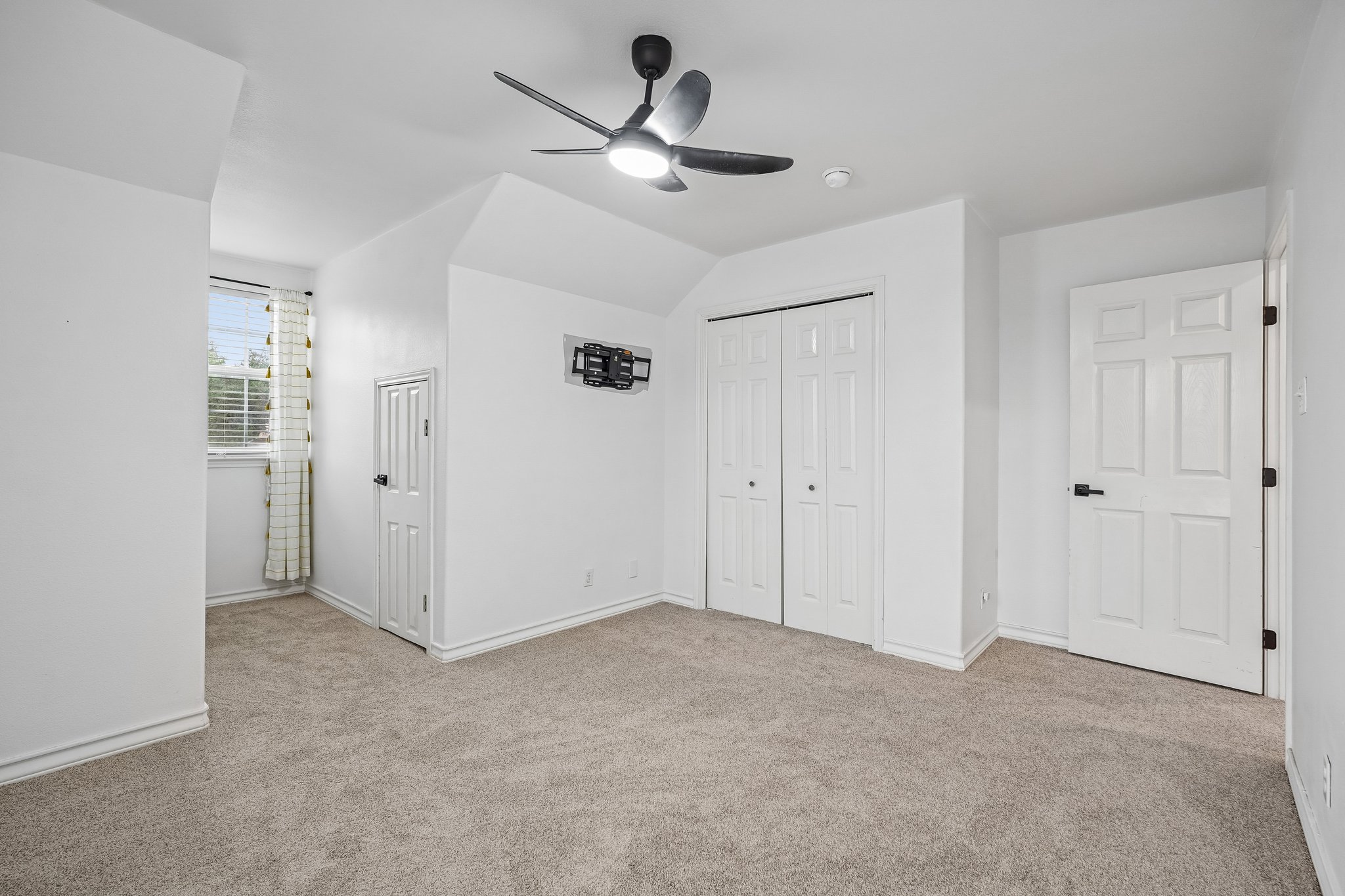 - 15727 Knolldown-S3004-1-004.jpg
