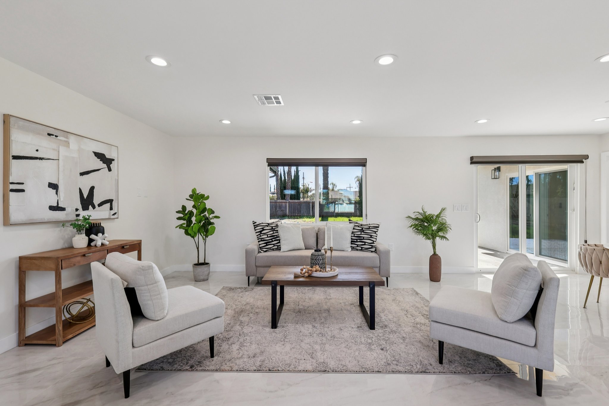 E Madison Ave-S1201-005.jpg