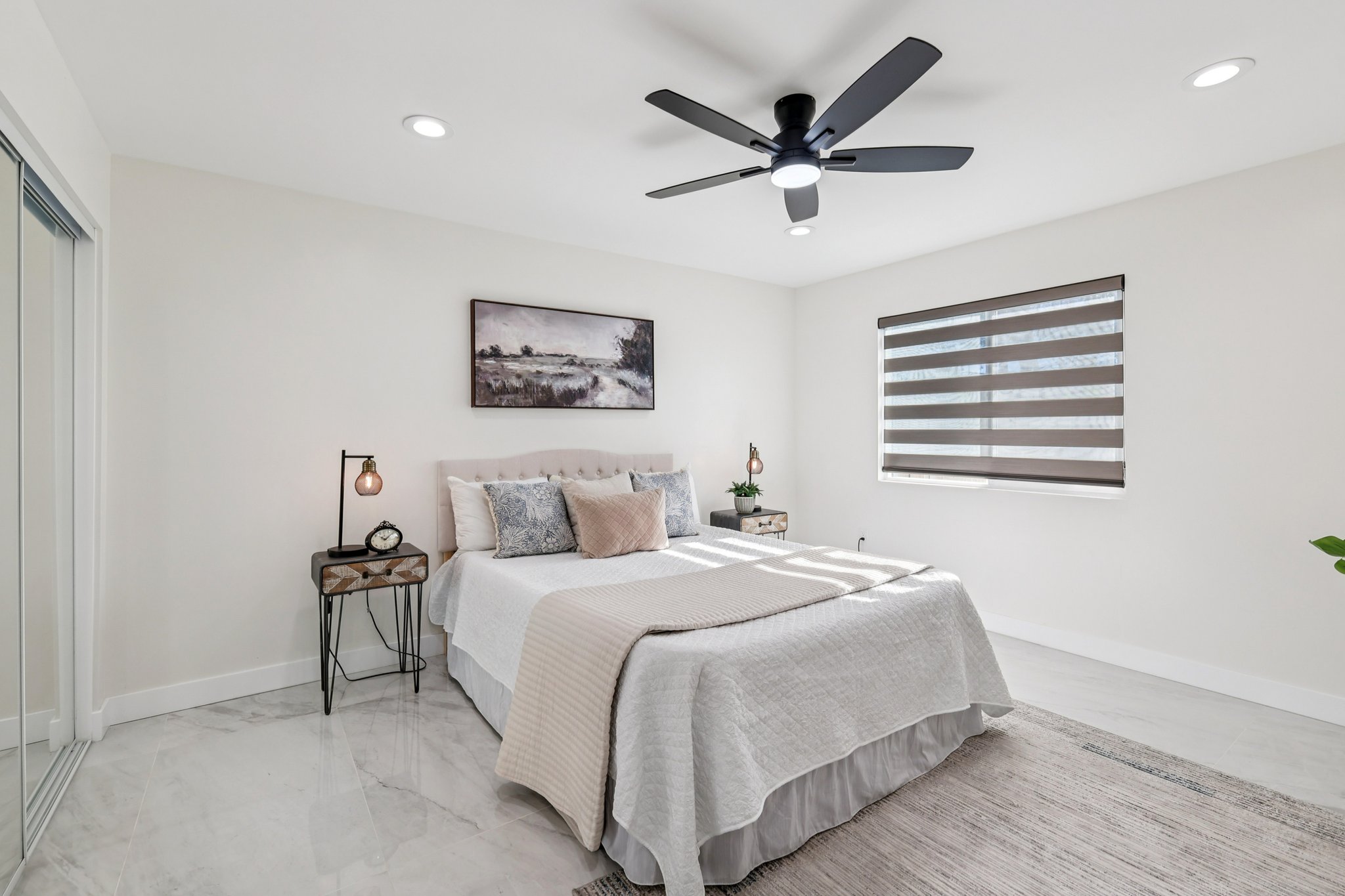 E Madison Ave-S1201-027.jpg