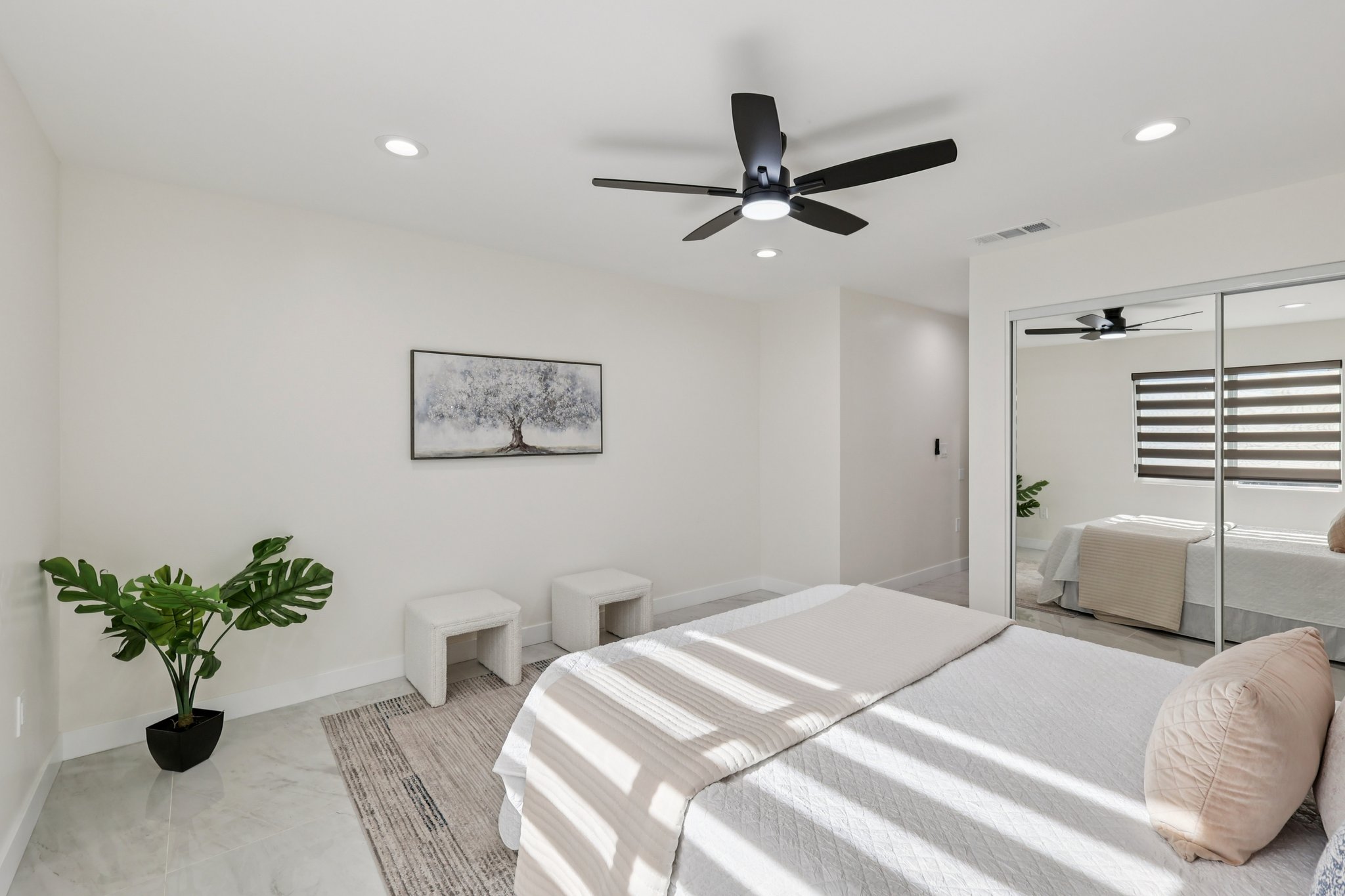 E Madison Ave-S1201-030.jpg