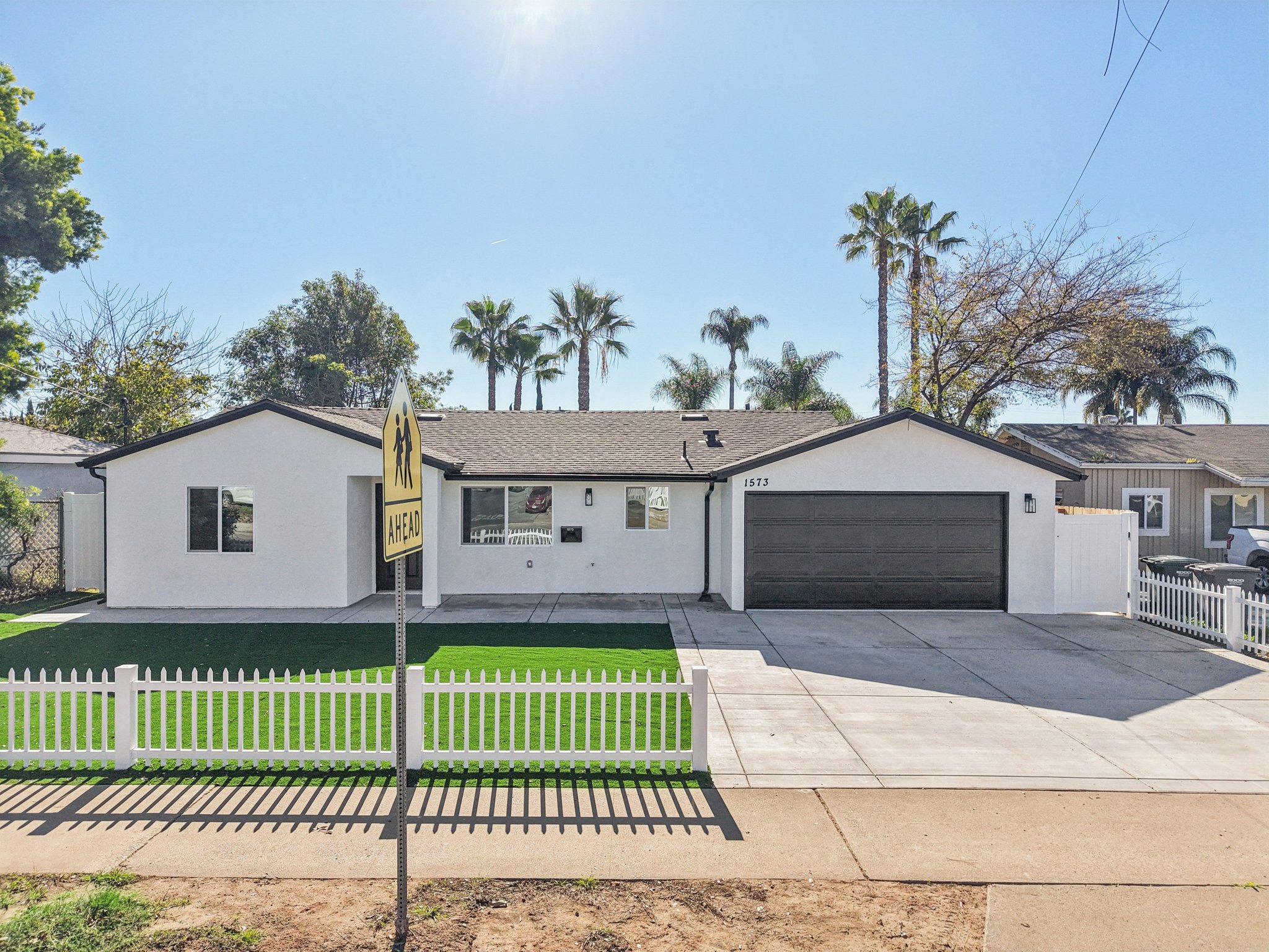 E Madison Ave-S1201-063.jpg