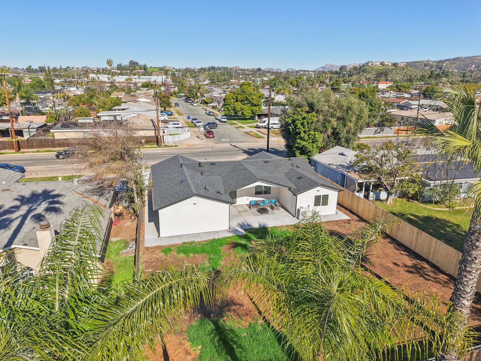 E Madison Ave-S1201-073.jpg