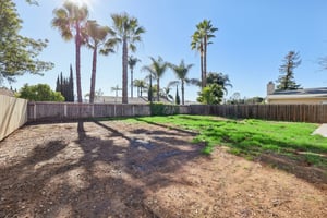 E Madison Ave-S1201-047.jpg