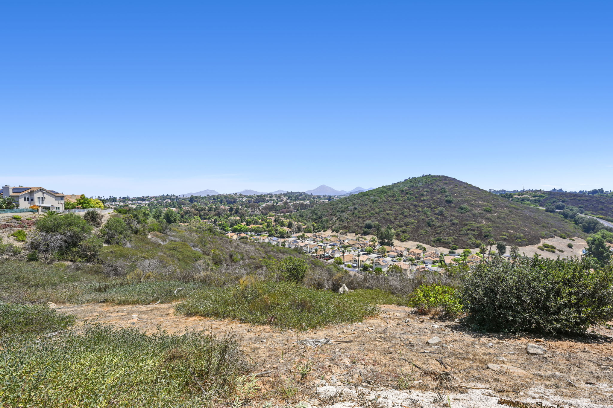  Photo 44