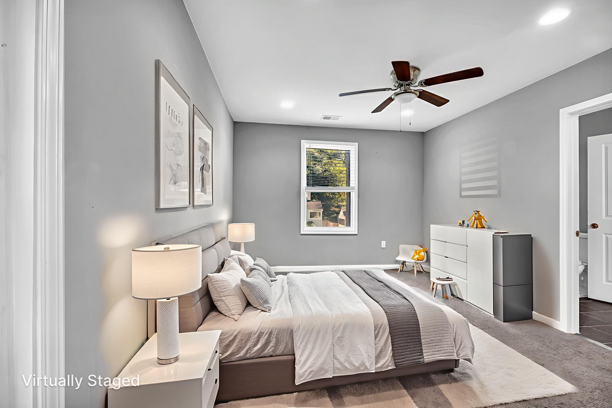 IMG_0086 virtually staged.jpeg