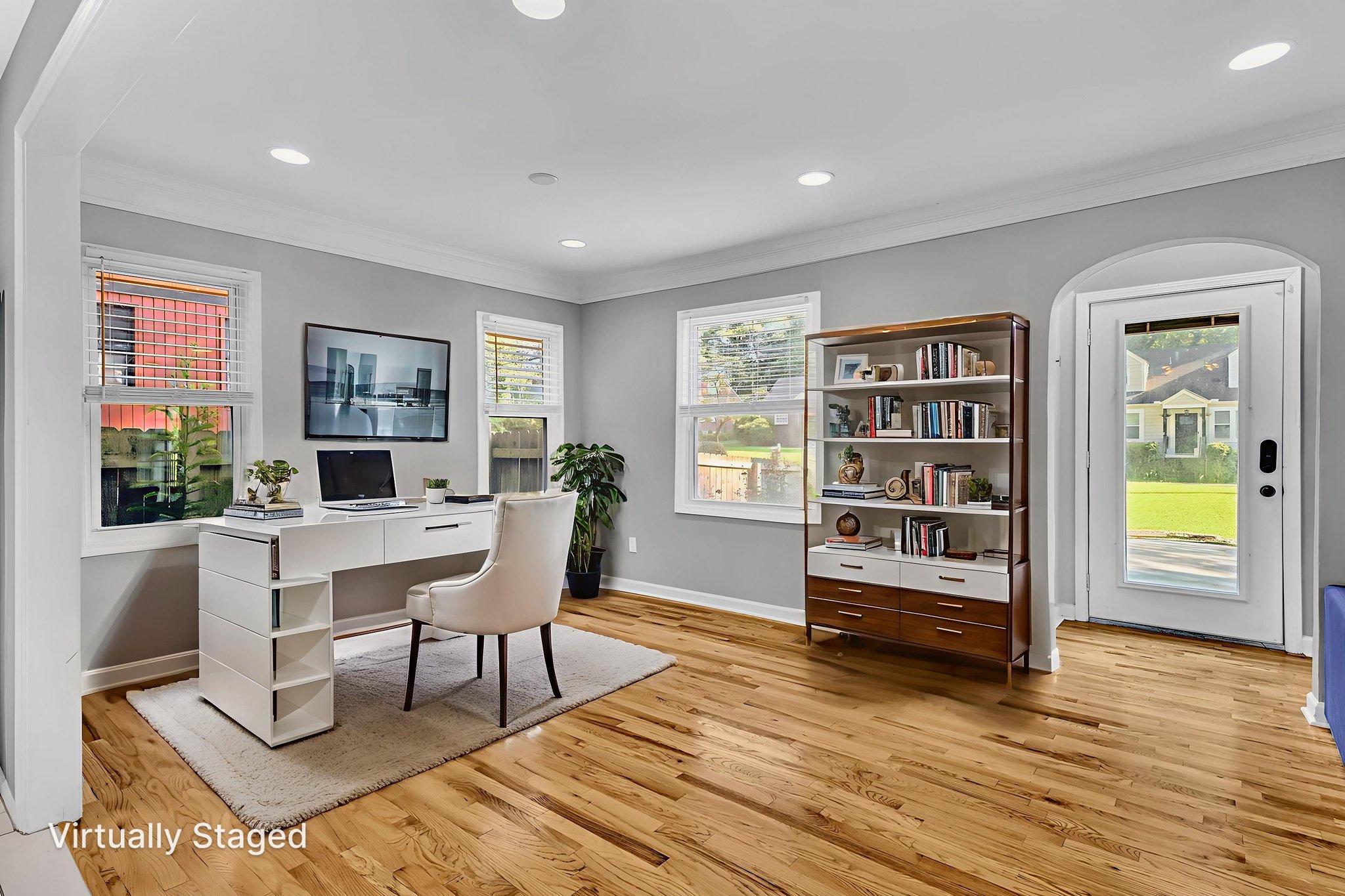 IMG_0016 virtually staged.jpeg