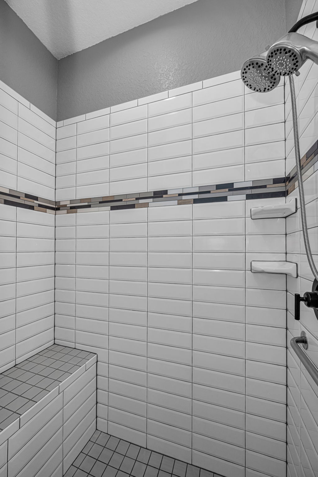 Bathroom 3b