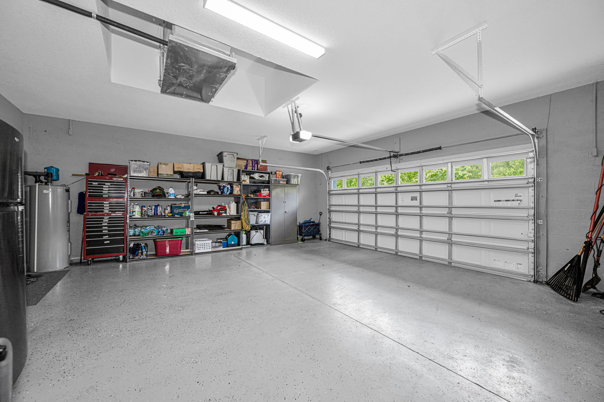Garage 2