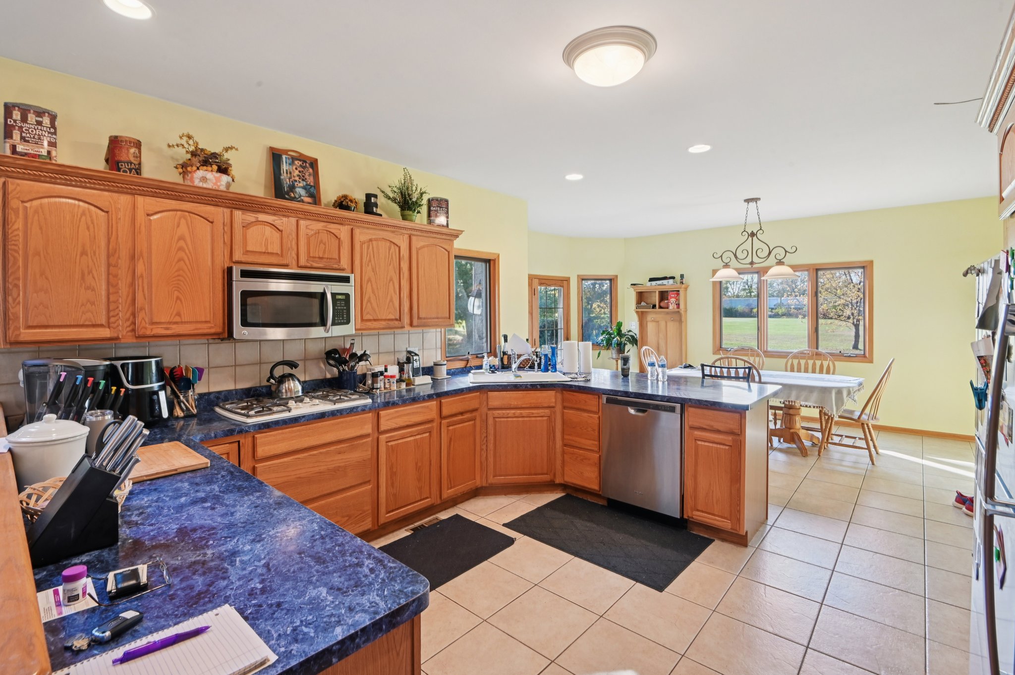 Benton St-S0511-018.jpg