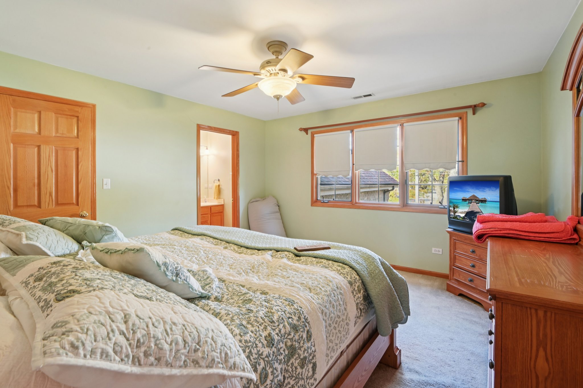 Benton St-S0511-036.jpg