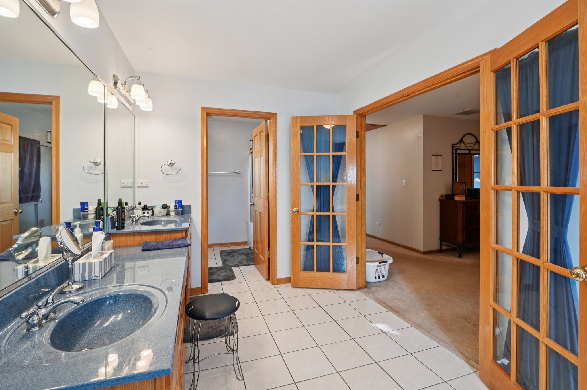 Benton St-S0511-049.jpg