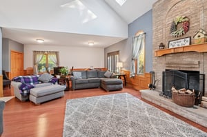 Benton St-S0511-005.jpg