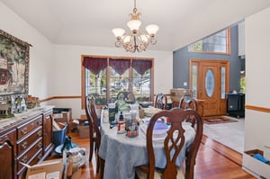 Benton St-S0511-017.jpg