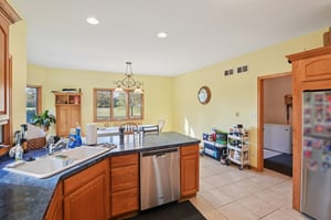 Benton St-S0511-019.jpg