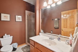 Benton St-S0511-029.jpg