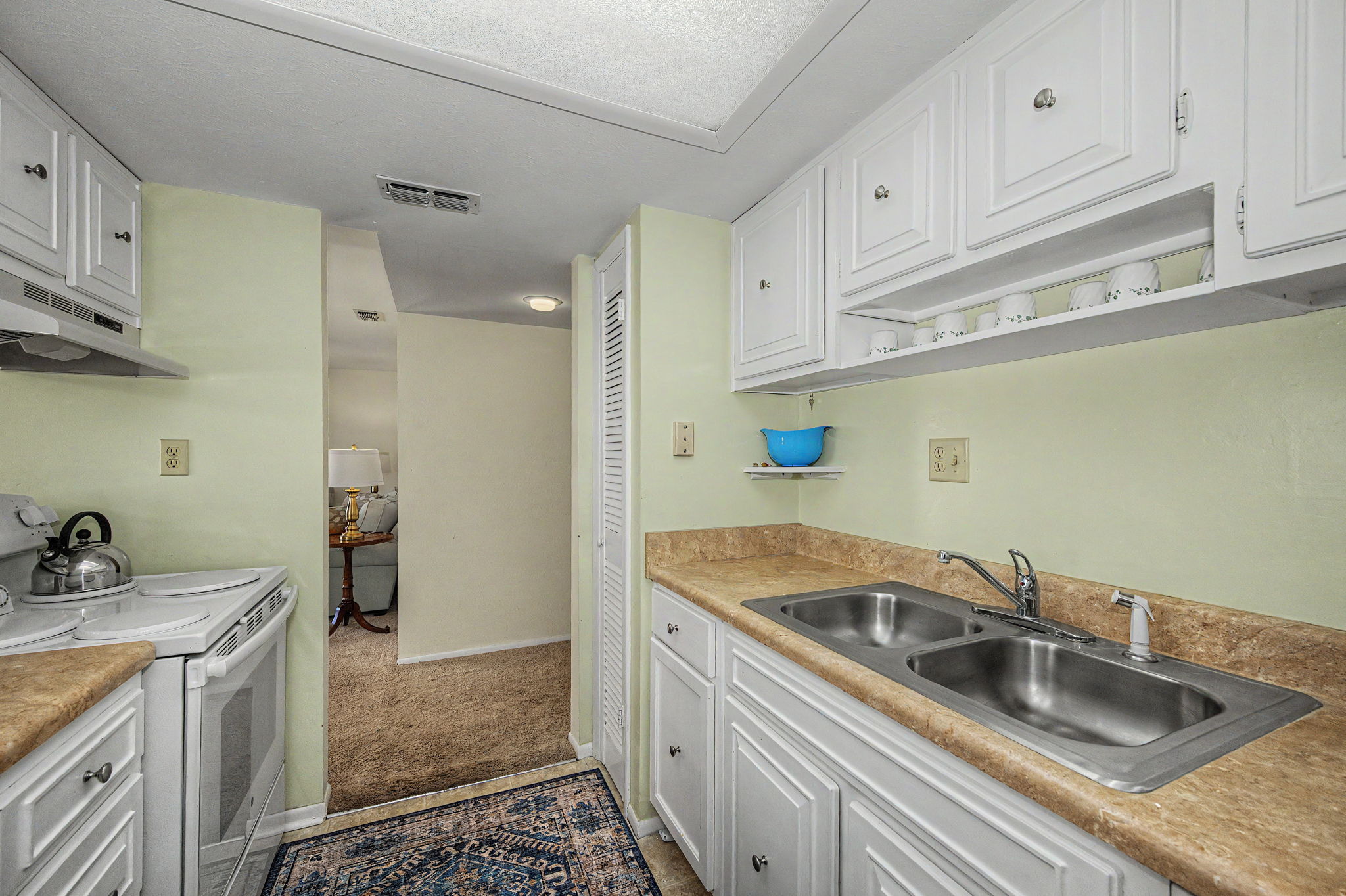 Kitchen 2