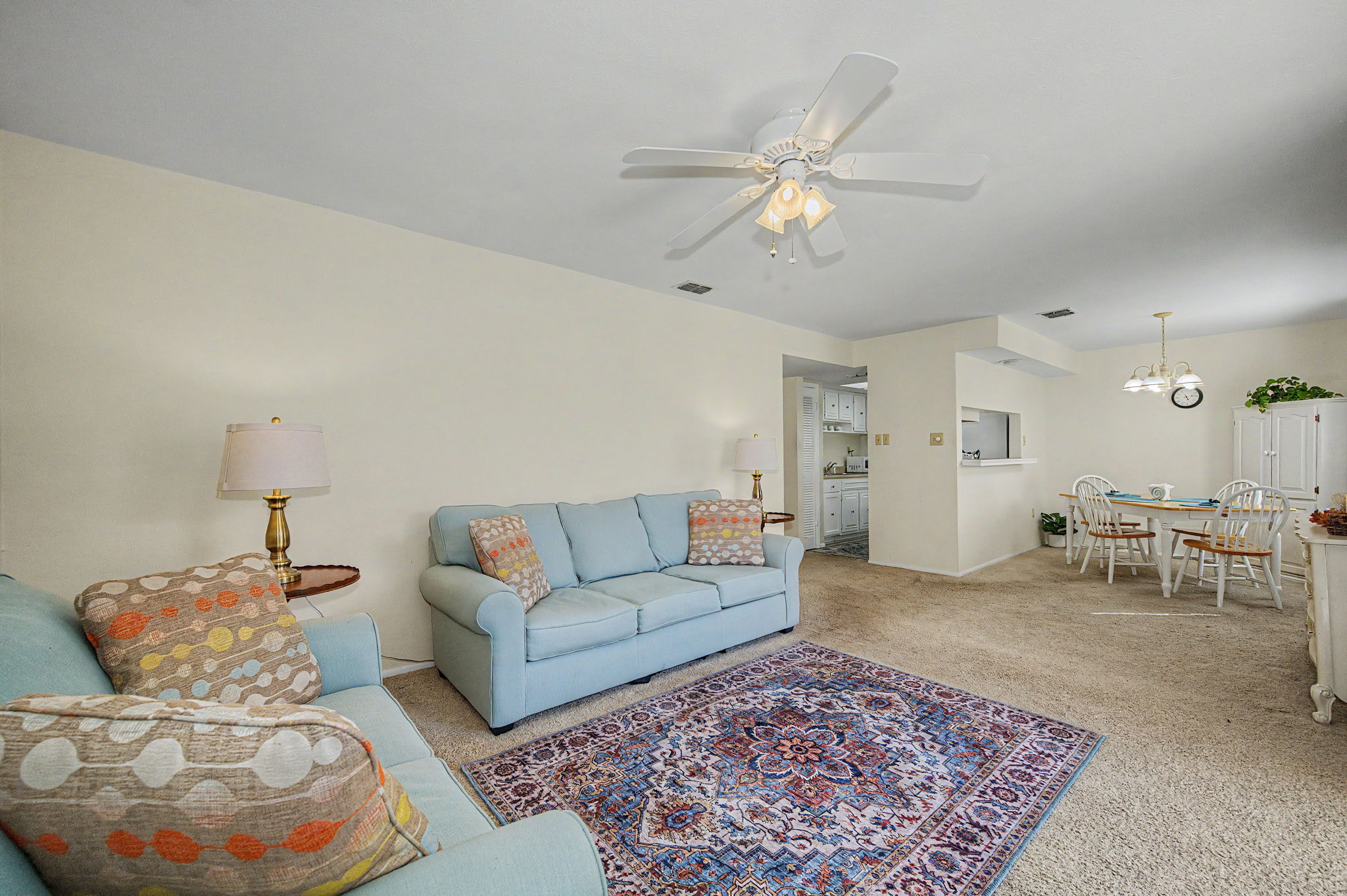 Living Room 4
