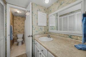 Primary Bathroom 1a