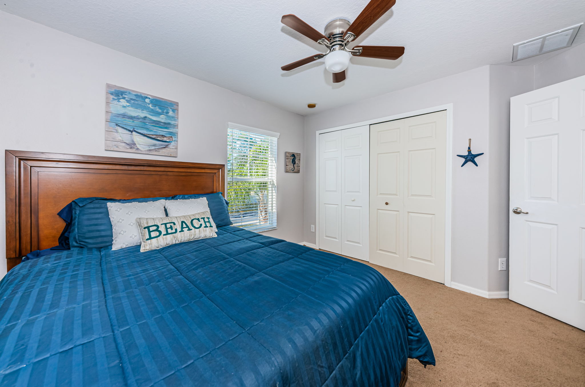 Upper Level Bedroom2b
