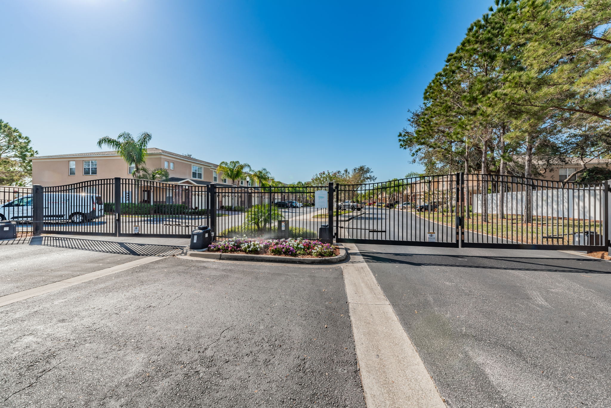 3-Gated Entry