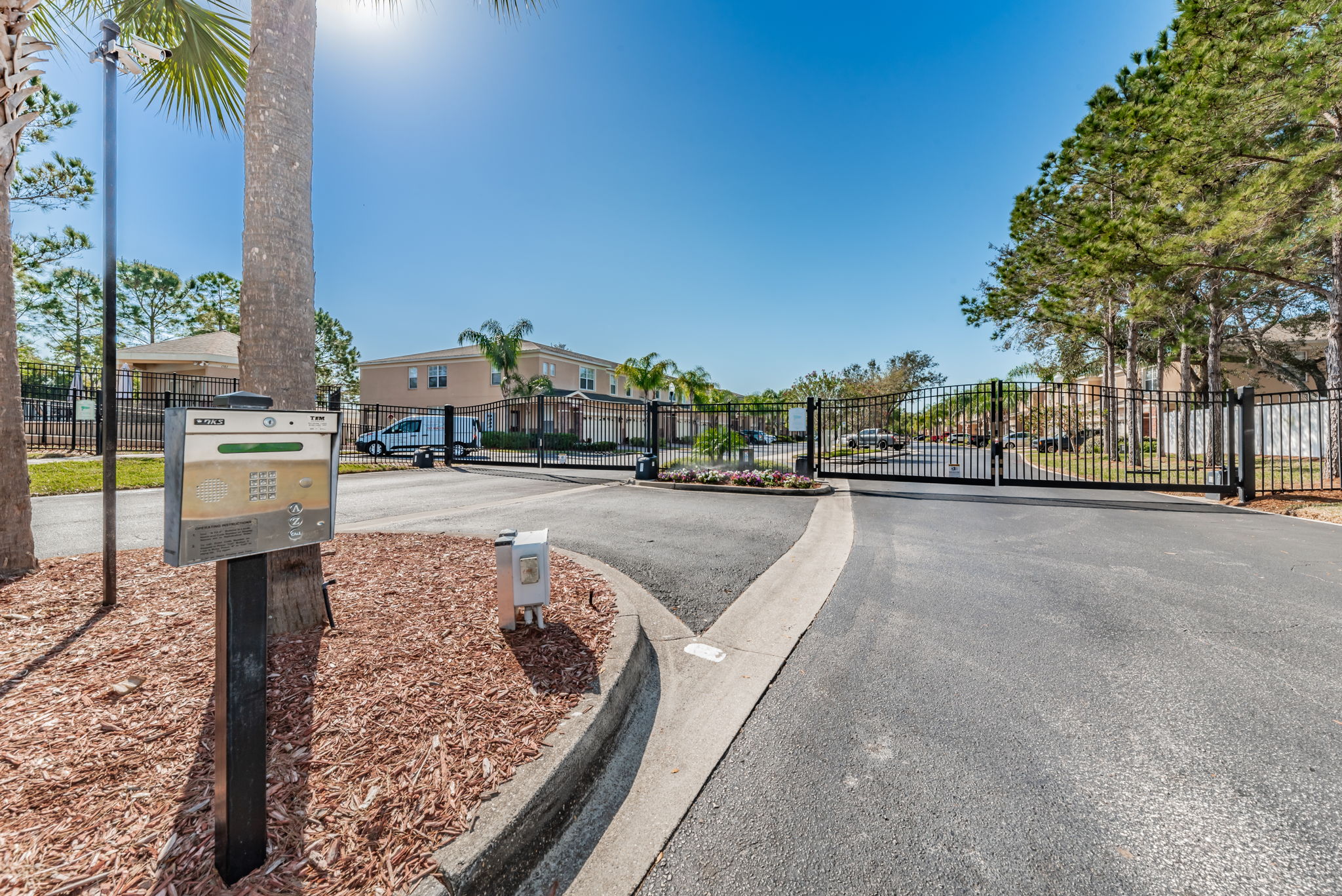2-Gated Entry