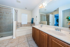Upper Level Master Bathroom1a