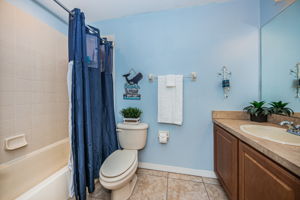 Upper Level Bathroom2