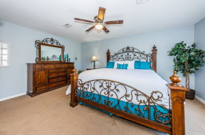 Upper Level Master Bedroom1c