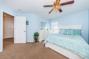 Upper Level Bedroom3c