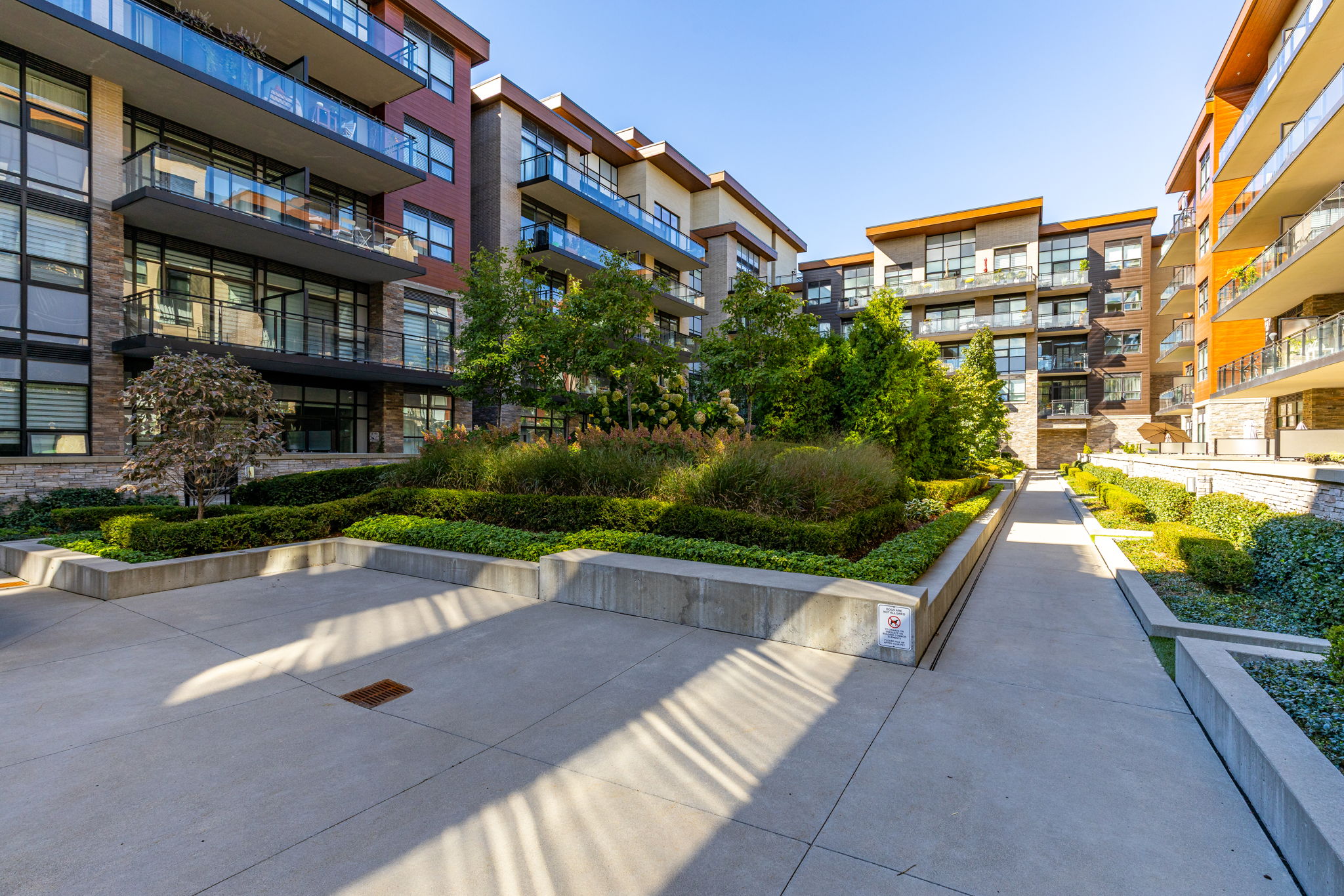 courtyard building view
