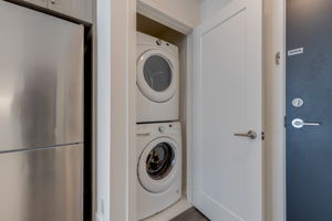 Ensuite Laundry