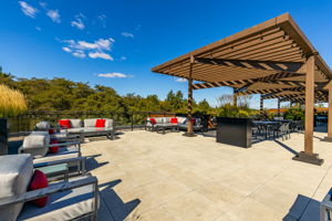 overview rooftop dining and lounging