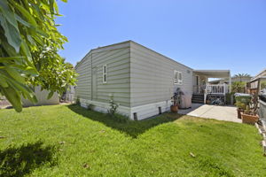  Photo 40
