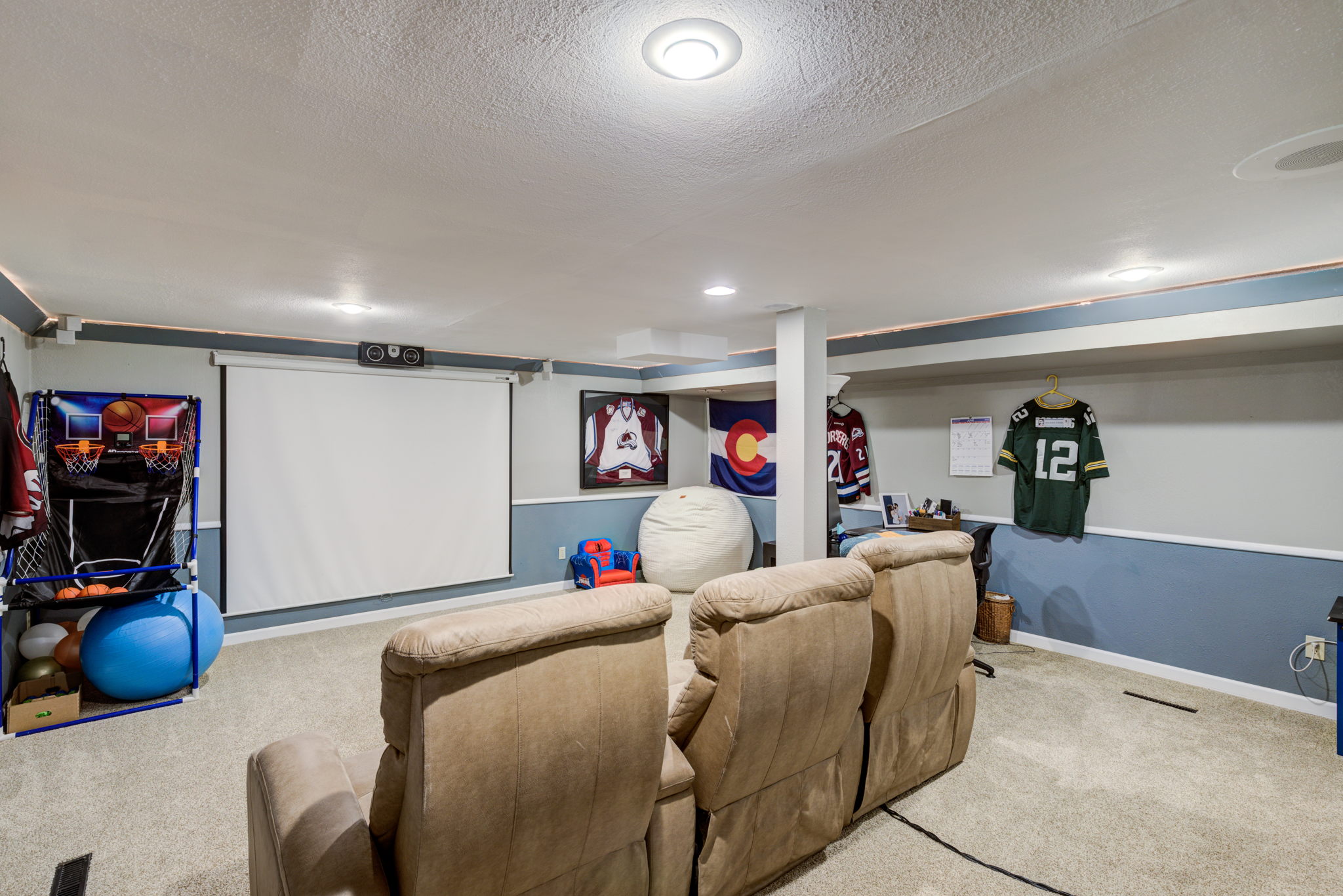 21 Game room