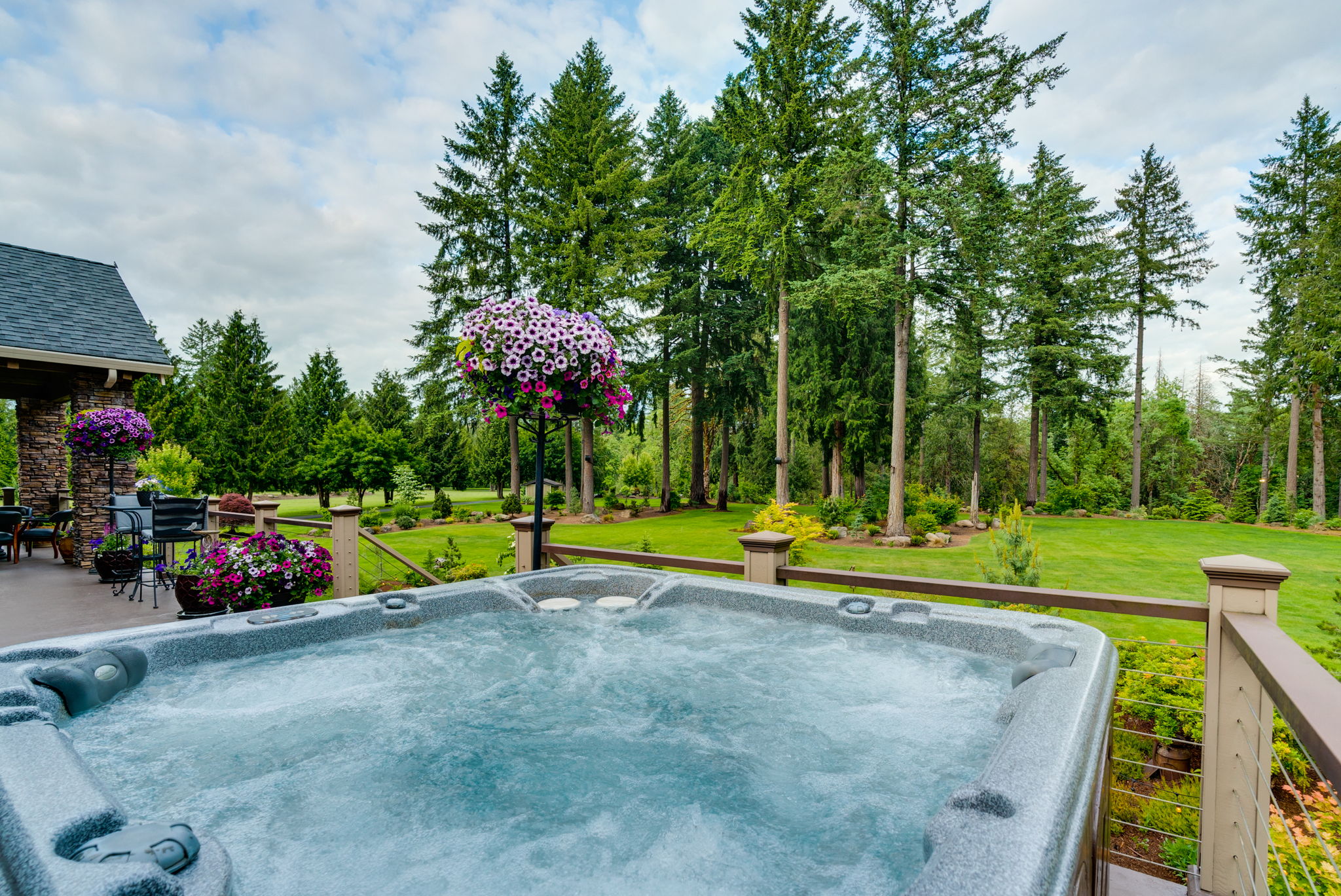 Hot tub view of yard